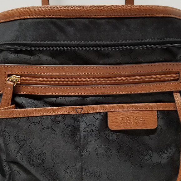 MICHAEL Michael Kors Kempton Black Nylon Zippered Tote Bag - 30T2GKPT1C - Picture 11 of 16